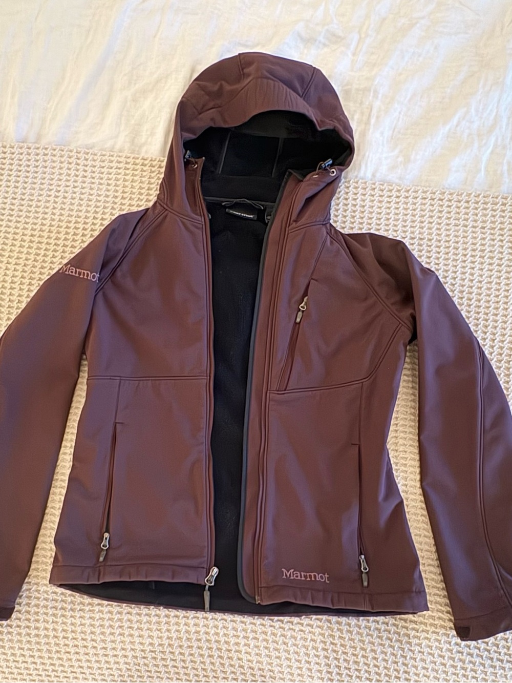 Marmot Women's Hooded Softshell Jacket — Plum